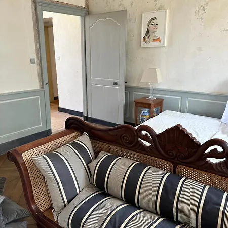 Alojamento de Acomodação e Pequeno-almoço Château Du Fresne Champeon