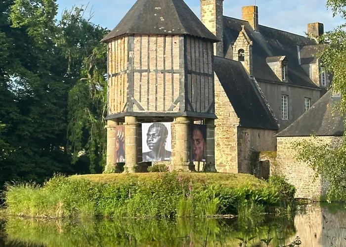 Couette-café Château Du Fresne Champeon