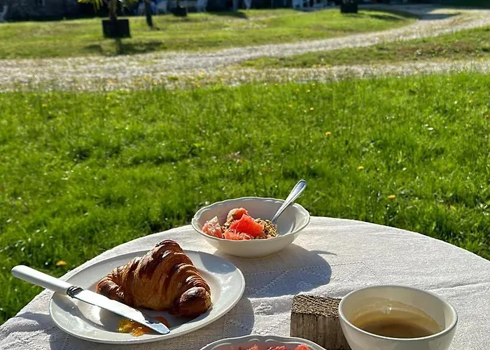 Couette-café Château Du Fresne