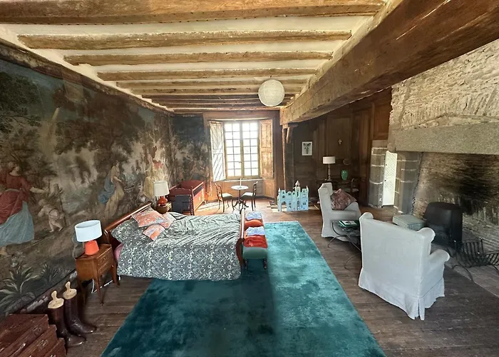 Château Du Fresne Couette-café *